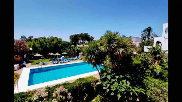 Apartment Urb Jardines De Duplex, 120 M2 *