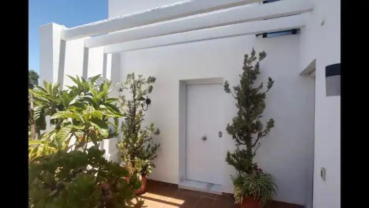 Urb Jardines De Duplex, 120 M2 Apartment