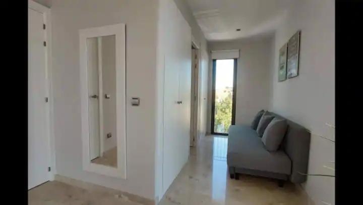 Urb Jardines De Duplex, 120 M2 Apartment *